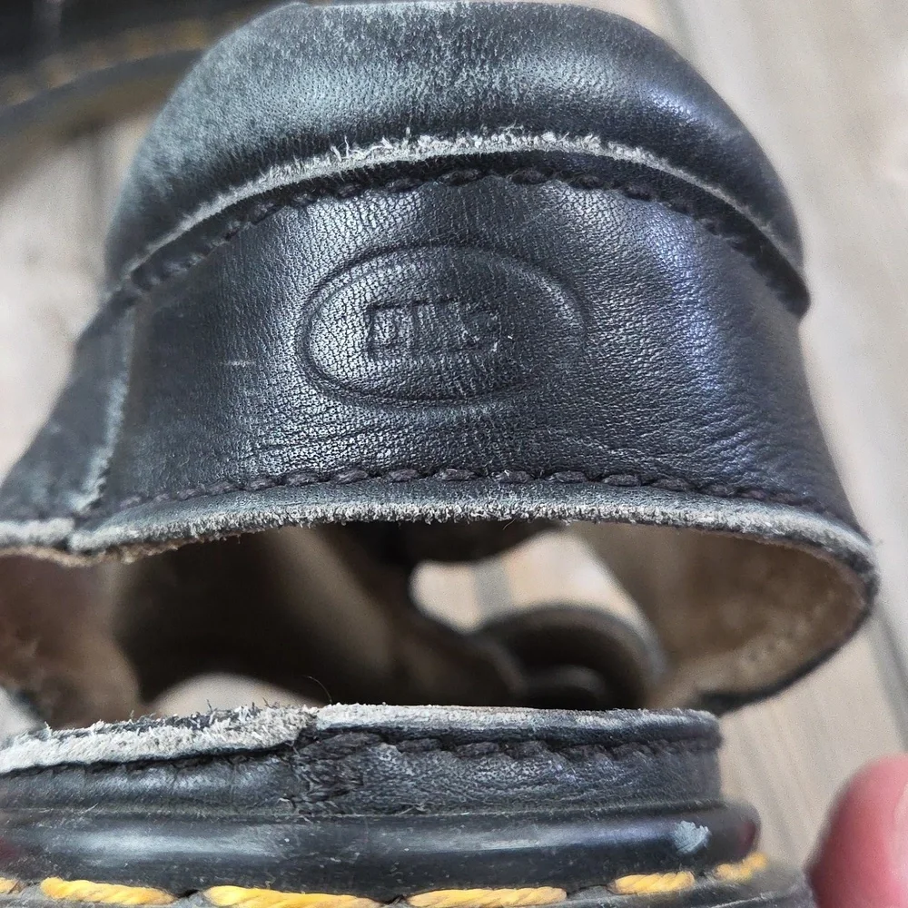 Vintage Dr. Martens Black Leather Fisherman Sandals​ Size 9 Made In ENGLAND